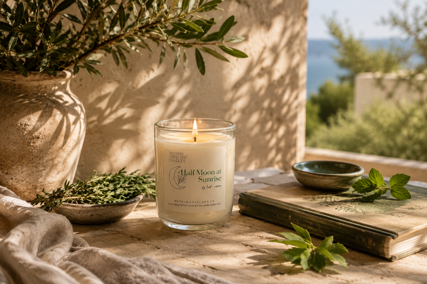 Half Moon at Sunrise (fig leaf + vetiver)